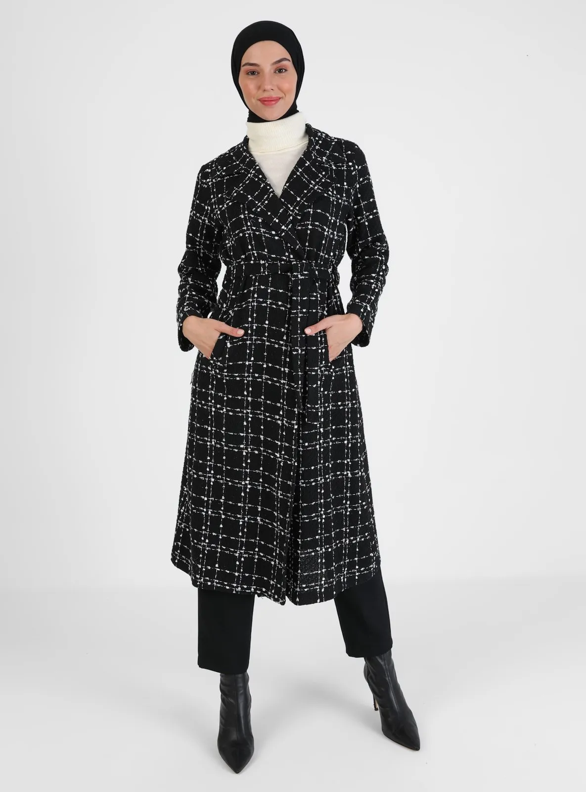 Belt Detailed Patterned Cape Black Coat