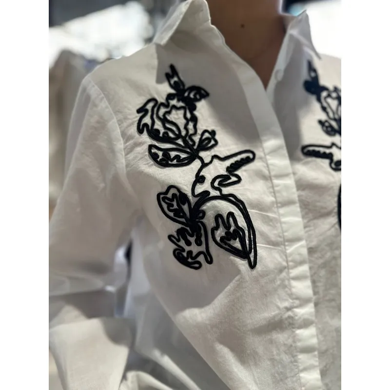 Chemise Blanche Brodée