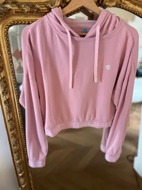 Sweat Ocean Apart court rose
