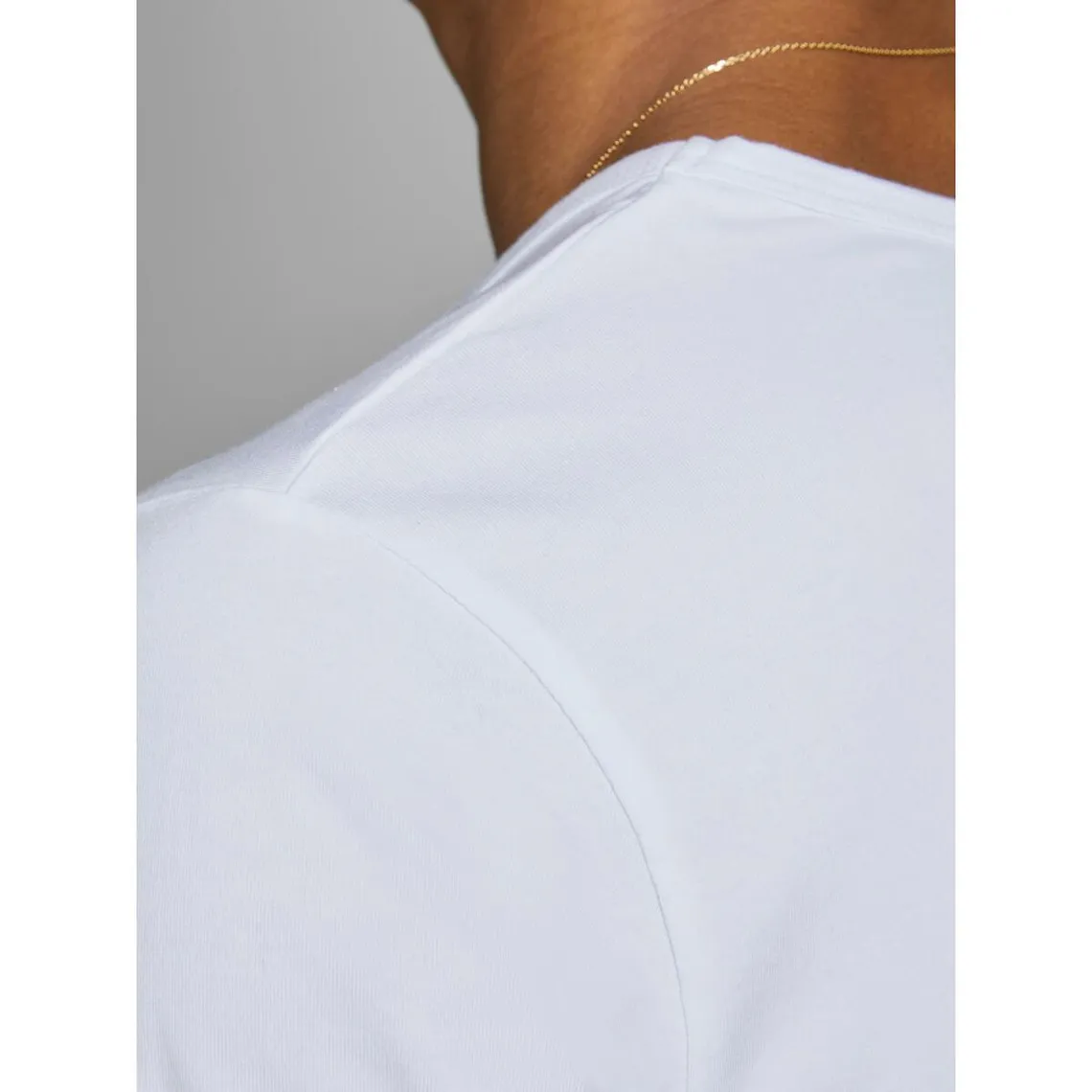 T-shirt Stretch Fit Col en V Manches courtes Blanc | 3 Suisses